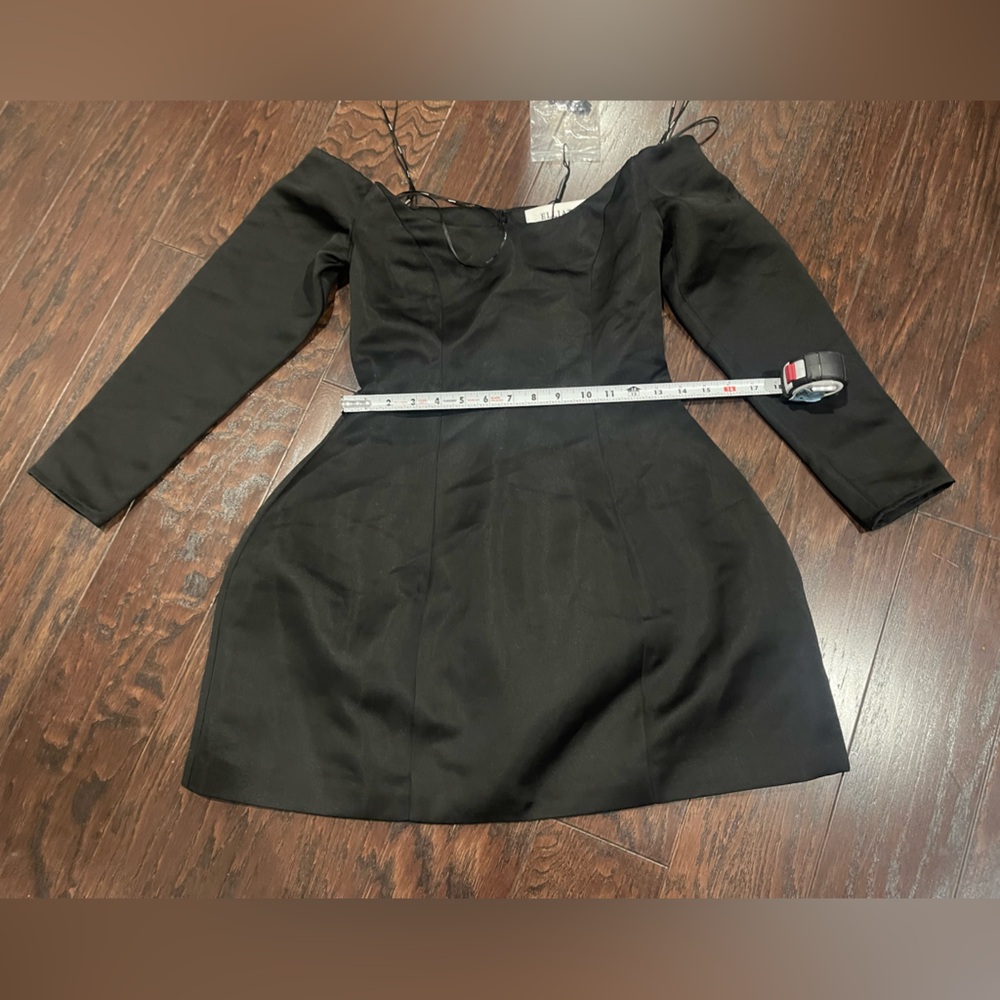 ELLIATT Vida Off The Shoulder Long Sleeve Cocktail Mini Women Size XSmall NEW - Picture 5 of 11